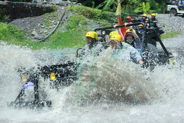 tour jeep merapi