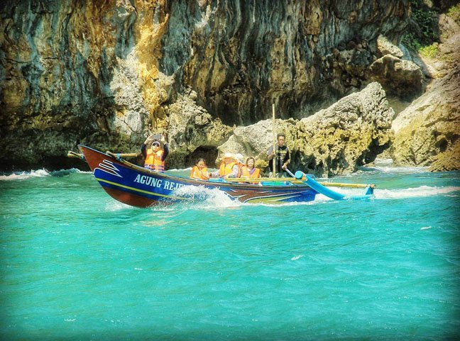 Pantai Ngrenehan Jogja